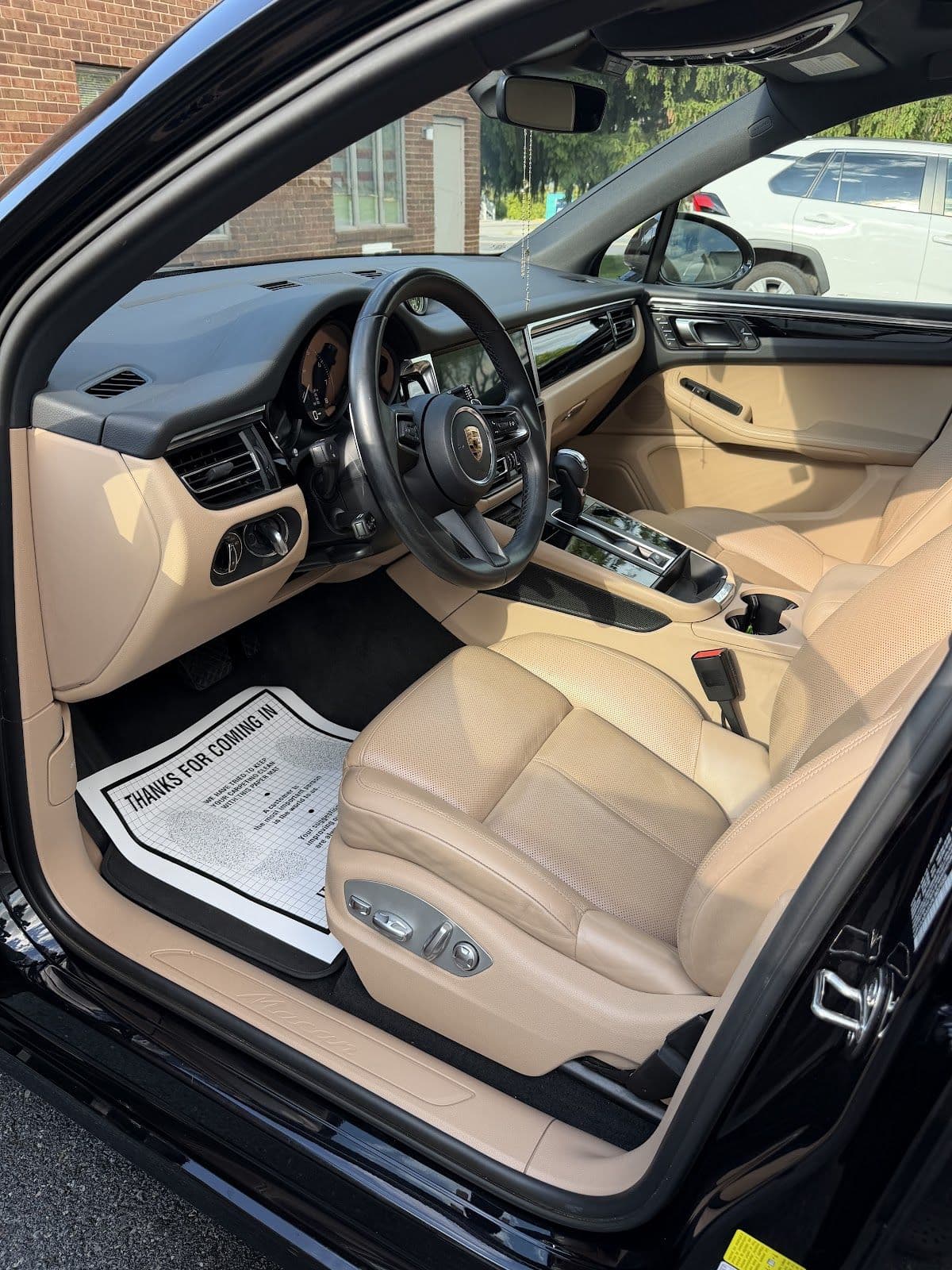 Full Interior Detail — Henny's Mobile Detailing