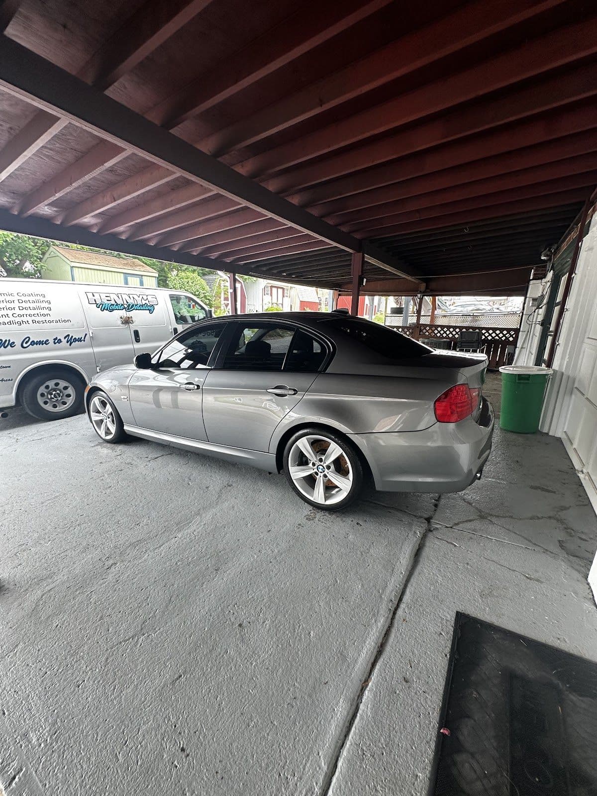 Detailed customer vehicle 10