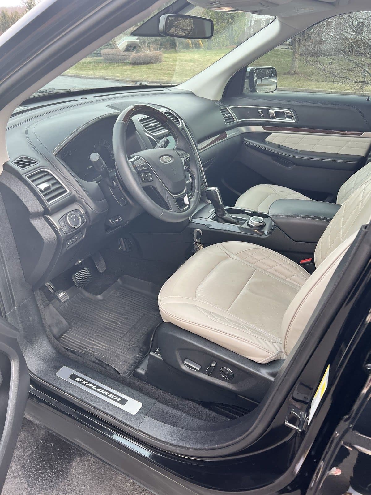 Detailed customer vehicle 11