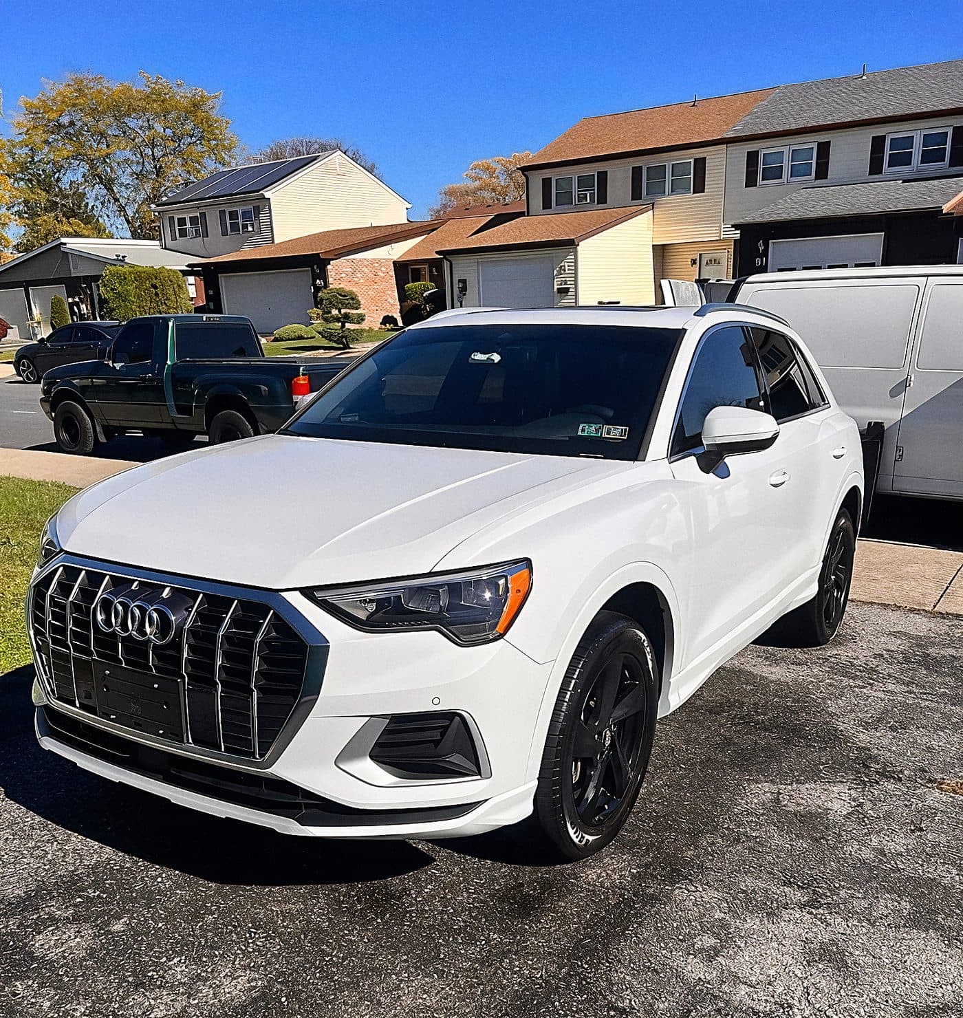 Detailed customer vehicle 14